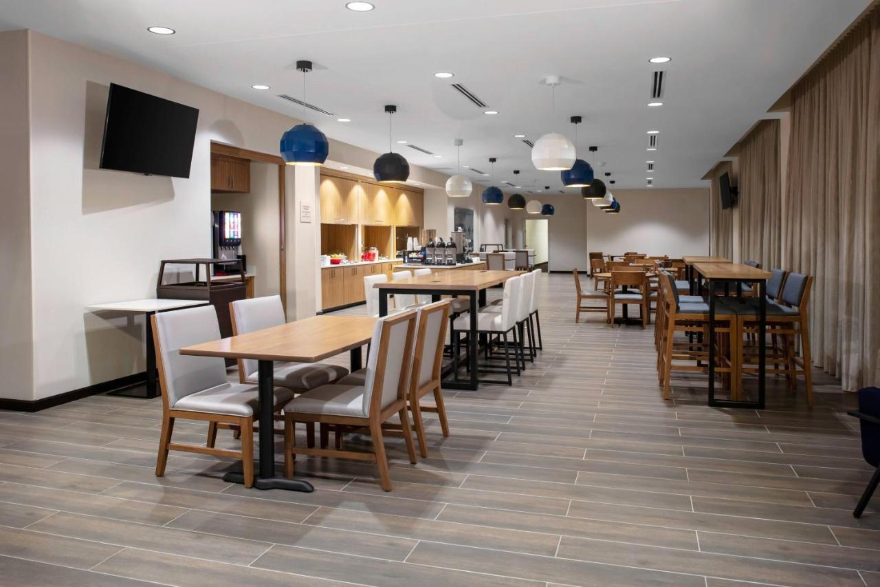 Towneplace Suites By Marriott Orlando Airport Eksteriør bilde
