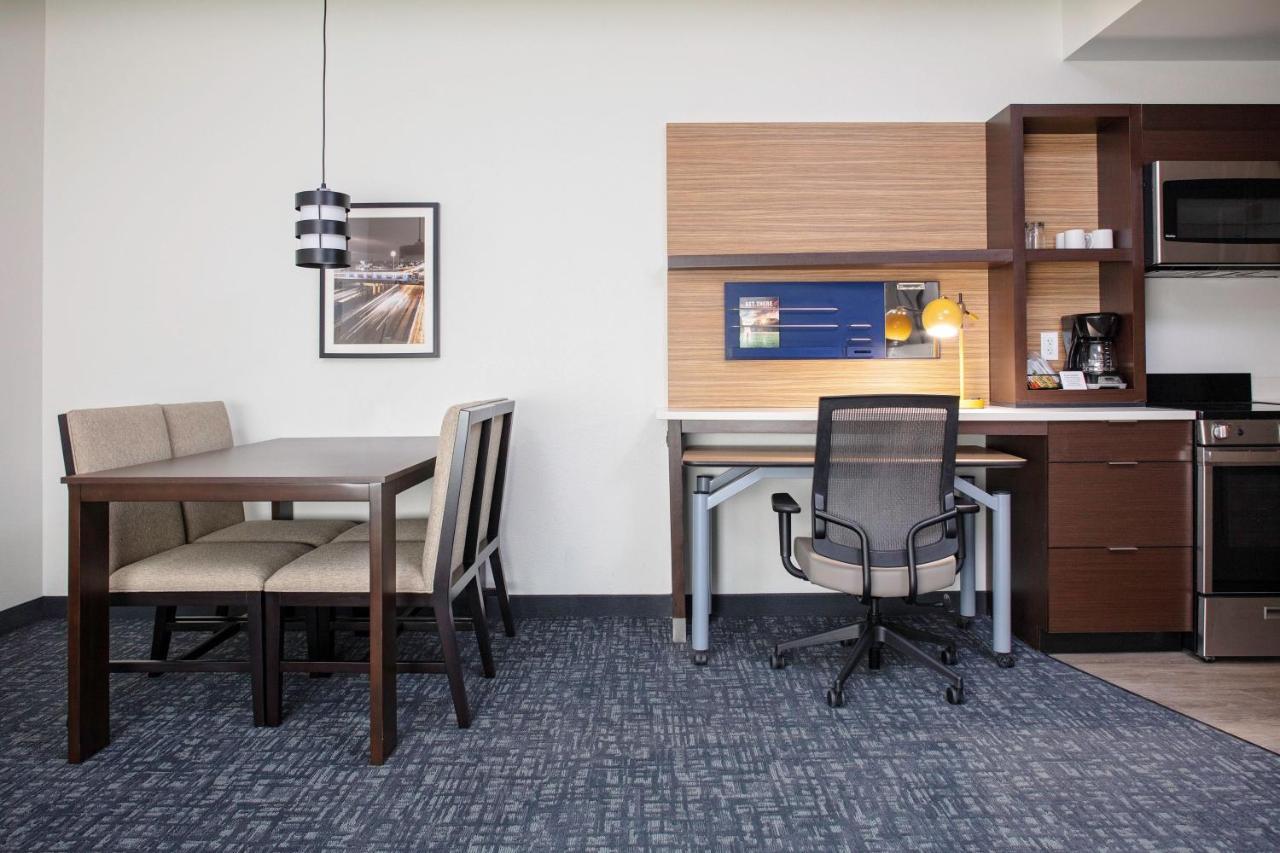 Towneplace Suites By Marriott Orlando Airport Eksteriør bilde