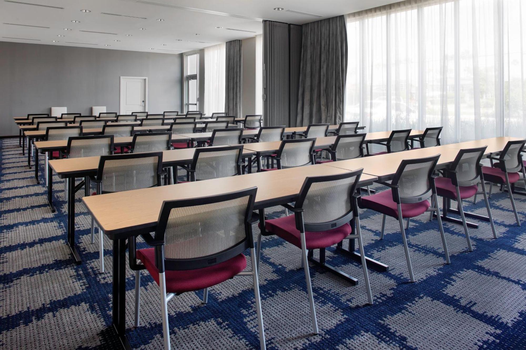 Towneplace Suites By Marriott Orlando Airport Eksteriør bilde